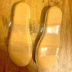 Bamboo clear strap sandals